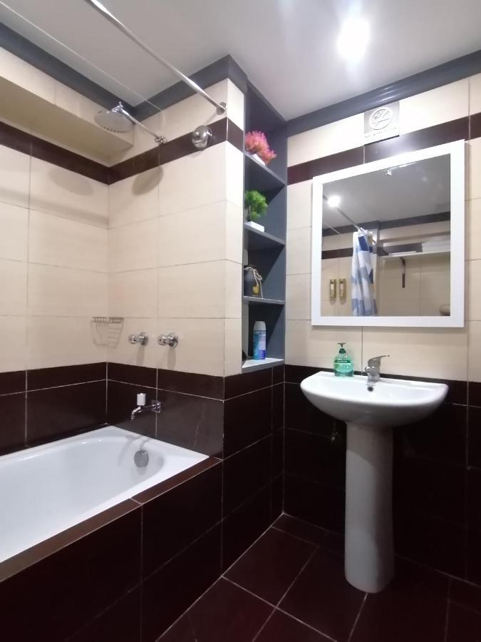 Condo Azur Suites E507 Near Airport, Netflix, Stylish, Cozy With Swimming Pool Lapu-Lapu City Dış mekan fotoğraf